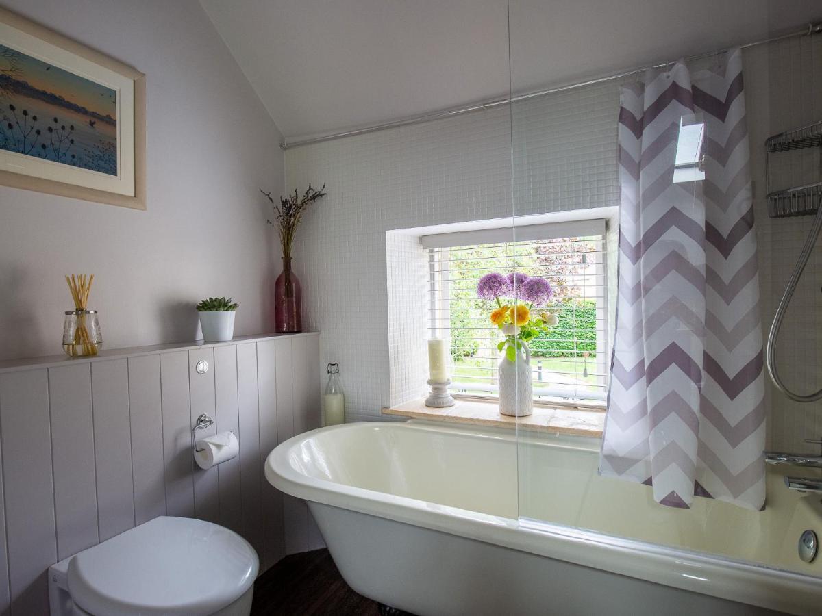 Climbing Rose Cottage - Dog Friendly - Peaceful Cotswold Cottage Adlestrop Buitenkant foto