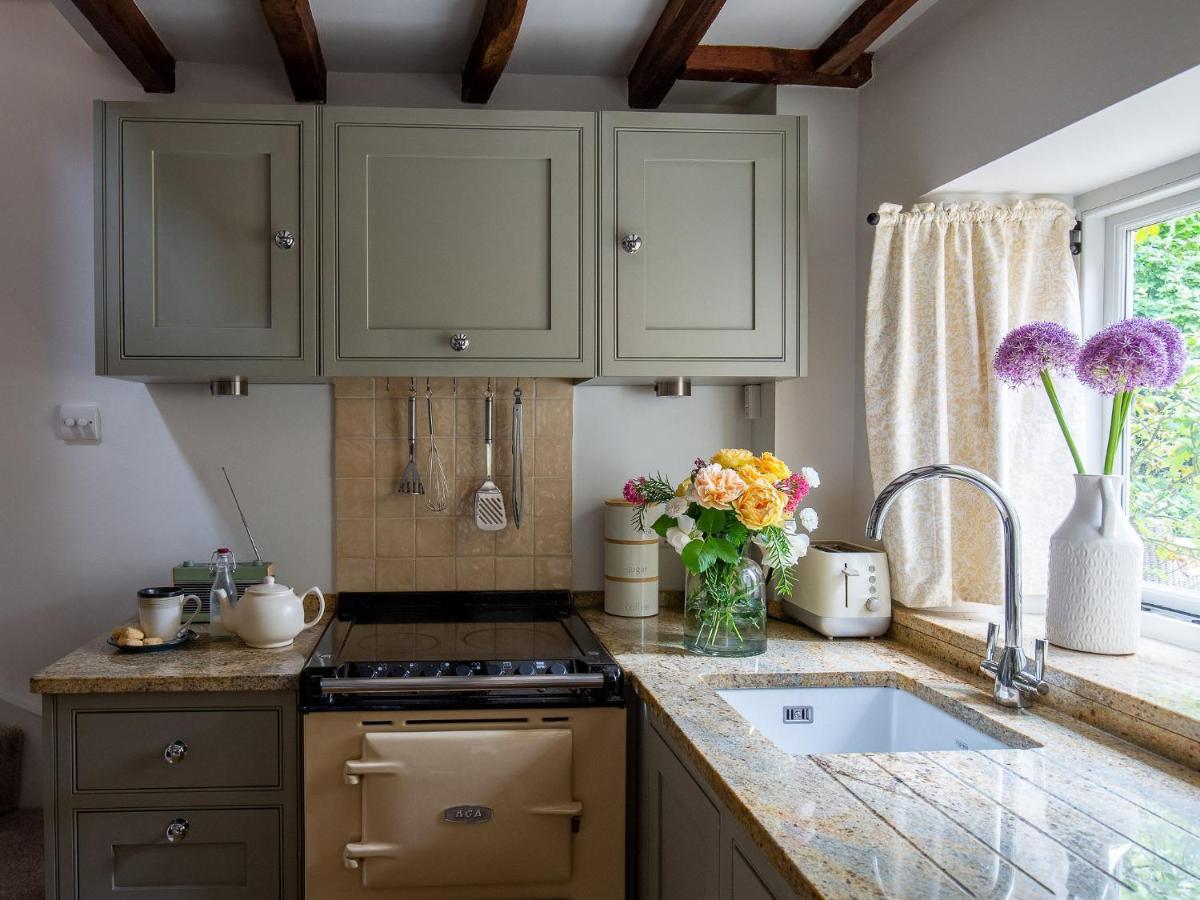 Climbing Rose Cottage - Dog Friendly - Peaceful Cotswold Cottage Adlestrop Buitenkant foto